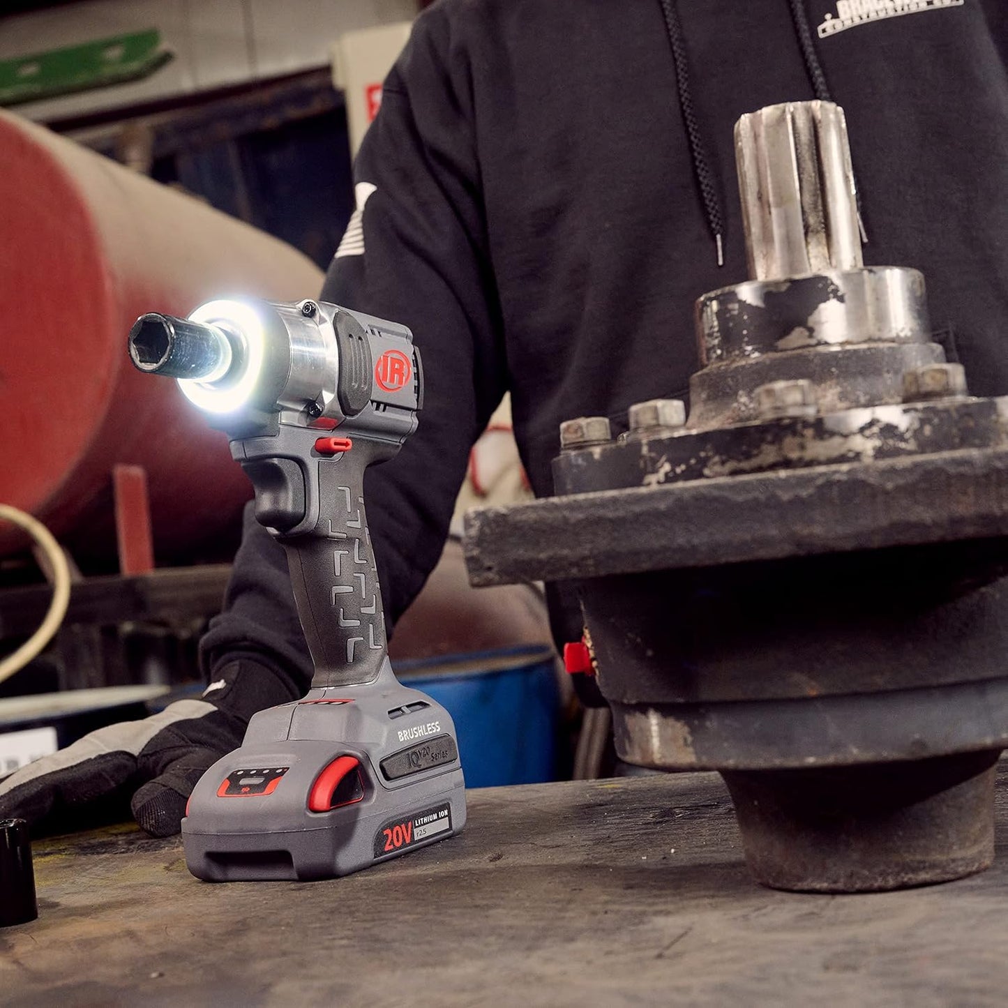 Ingersoll Rand W3131-K22-EU Akku-Schlagschrauber-Set – 3/8", 20V, kompakt & leicht, inkl. 2 Akkus & Ladegerät im Koffer